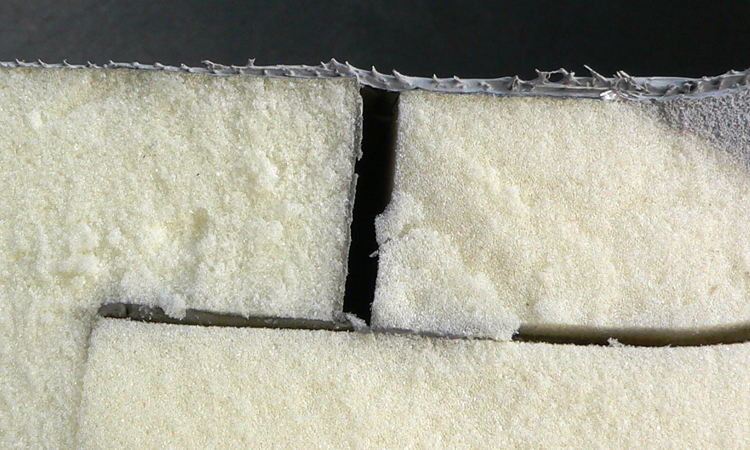 PU foam shrinkage