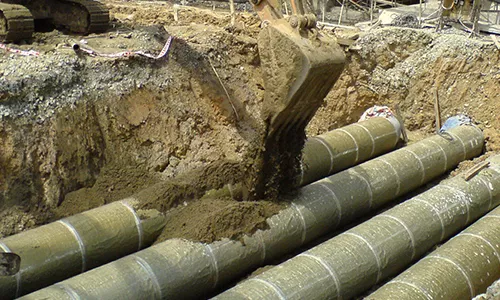 pipe with foamglas insulation being burried