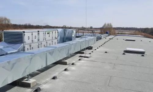 Zmodernizowany dach basenu KAPRY w Pruszkowie