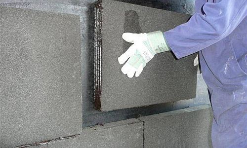 Insulation on wall