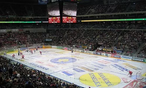 Heavy duty water roof