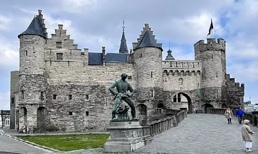Het Steen Castle