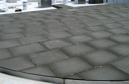 Foamglas tank base insulation